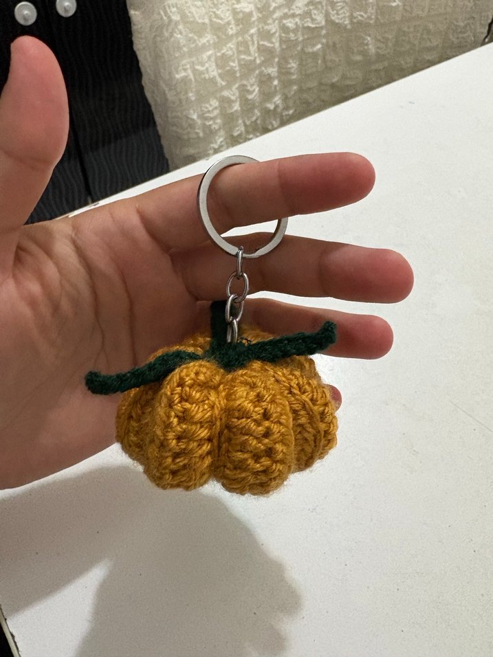 Örgü Sarı Kabak Anahtarlık - Görsel 4