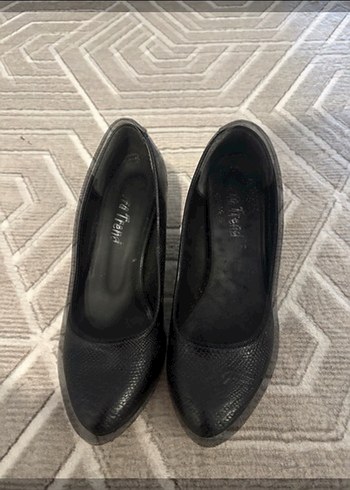 Siyah Yılan Desenli Dolgu Topuklu Stiletto - Görsel 2