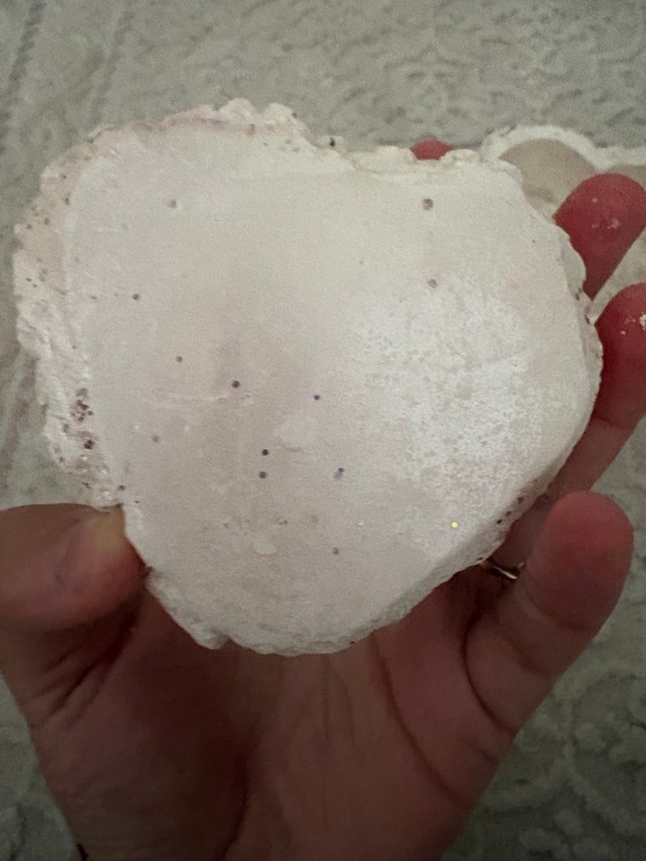 Gri beyaz kalp şeklinde küllük - Görsel 2