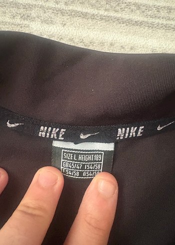 Kadın Siyah Yarım Fermuarlı Crop Top - Görsel 4