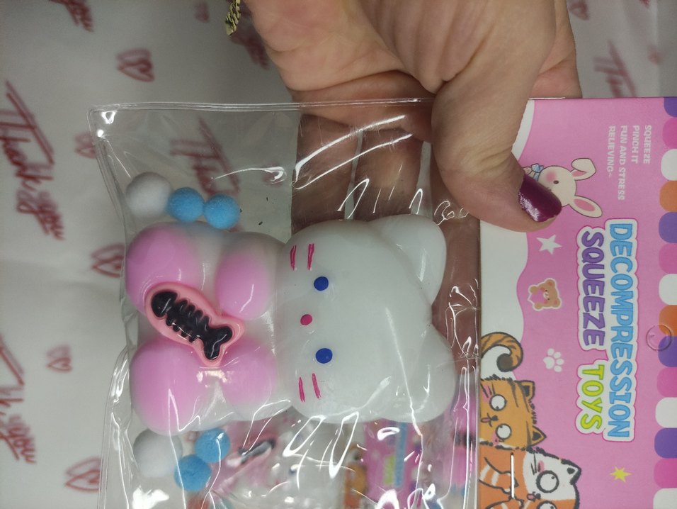 Pastel Renkli Sıkılabilir Oyuncaklar - Görsel 2