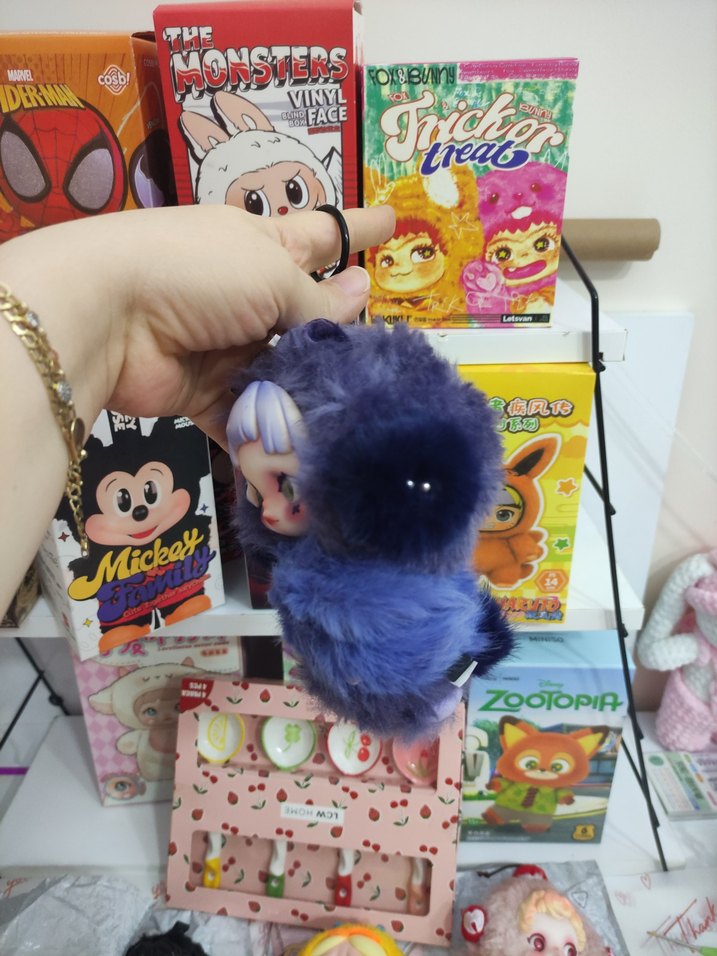 Skullpanda cerberus - Görsel 5