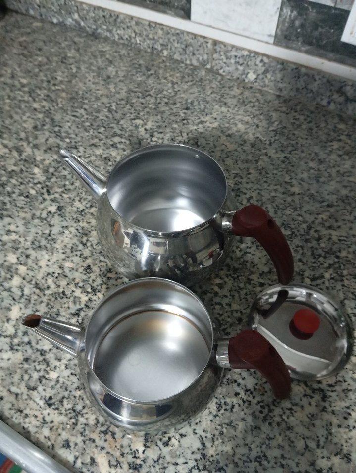 Kırmızı Saplı Çelik Çaydanlık Orta Boy - Görsel 4