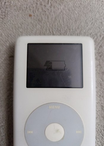 Beyaz iPod 5. nesil 20gb ve Şarj Kablosu - Görsel 4