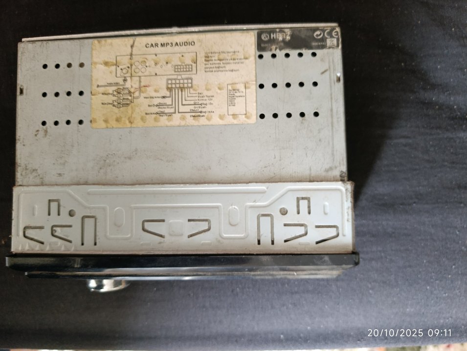 Siyah Müzik Sistemi - Görsel 2