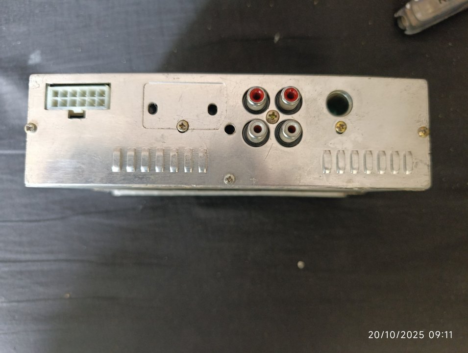 Siyah Müzik Sistemi - Görsel 3