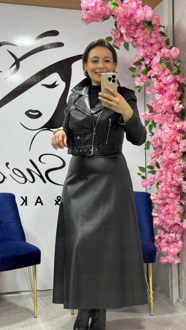 Siyah Uzun Deri Kadın Etek - Görsel 2