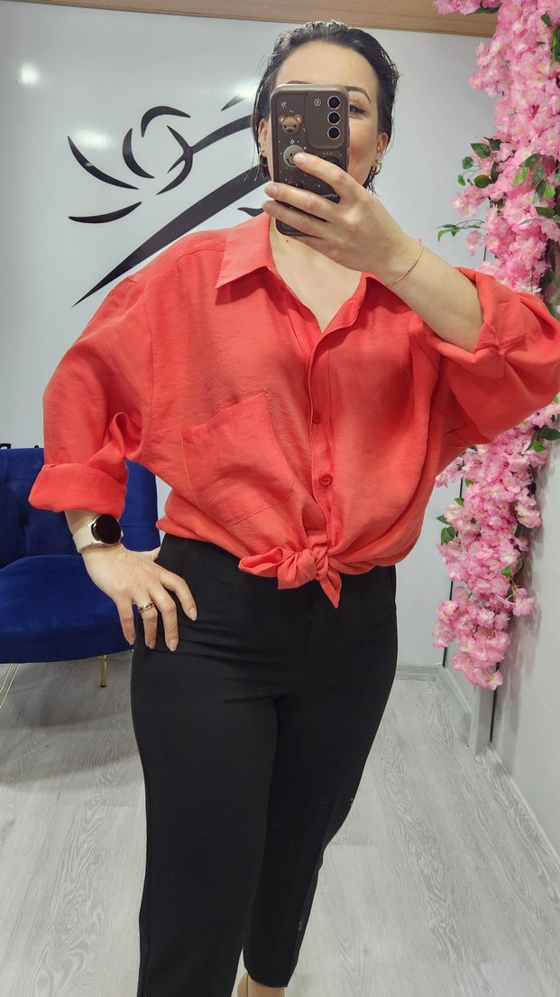 Düğmeli Kırmızı Kadın Gömlek - Görsel 2