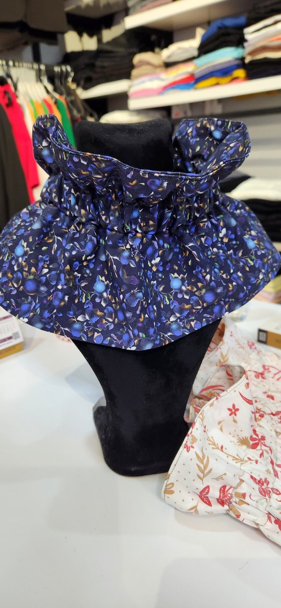 Renkli Fırfırlı tak çıkar boyunluk - Görsel 2