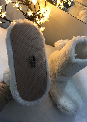 Beyaz- krem ev botu - Görsel 4