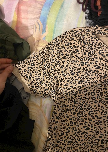 Kahverengi Yılan Desenli Uzun Kollu Bluz - Görsel 2