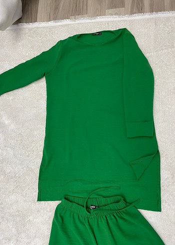 Diğer Yeşil Piliseli Rahat Kesim Kadın Kumaş Pantolon tunik takım