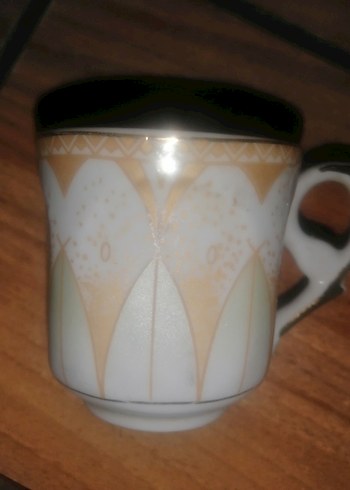 Beyaz ve Açık Desenli Fincan Takımı - Görsel 2