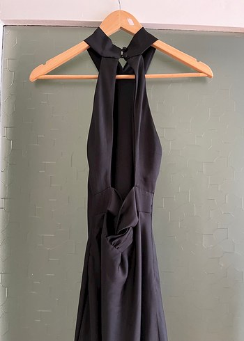 Sırtı açık siyah Kokteyl Elbisesi - Görsel 4