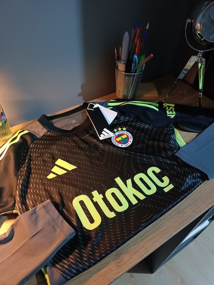 ORİJİNAL FENERBAHÇE ANTRASİT KALECİ MAÇ FORMASI - Görsel 2