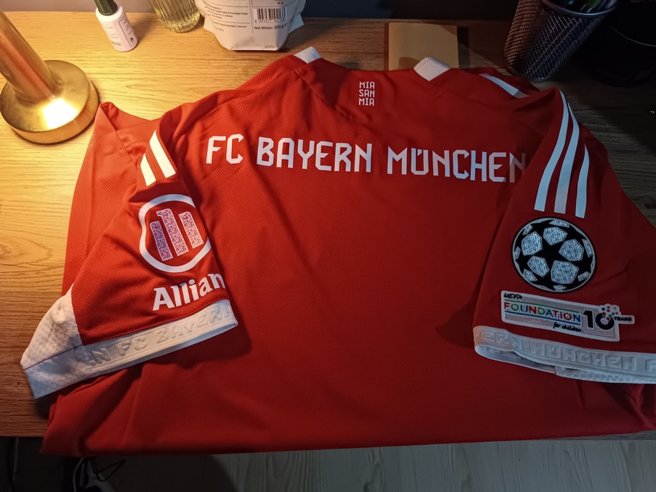ORİJİNAL BAYERN MÜNİH AUTHENTİC MAÇ FORMASI - Görsel 5