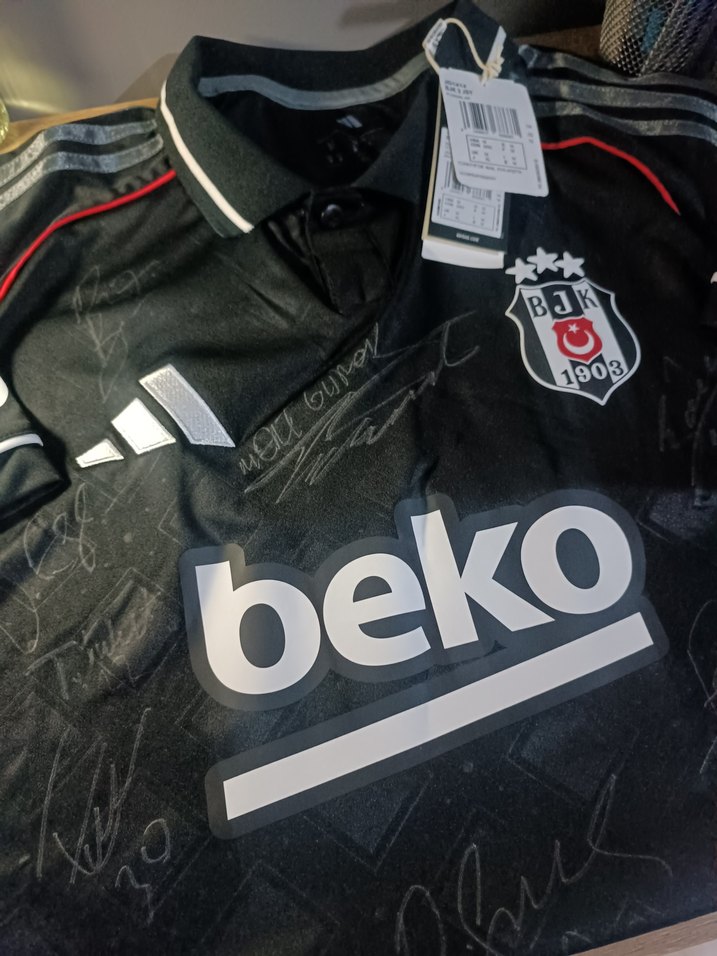 ORİJİNAL BEŞİKTAŞ İMZALI MAÇ FORMASI - Görsel 4