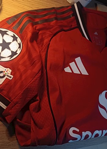 ORİJİNAL MANCHESTER UNİTED AUTHENTİC MAÇ FORMASI - Görsel 2