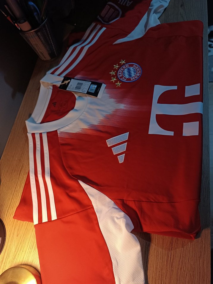 ORİJİNAL BAYERN MÜNİH TARAFTAR FORMASI - Görsel 2