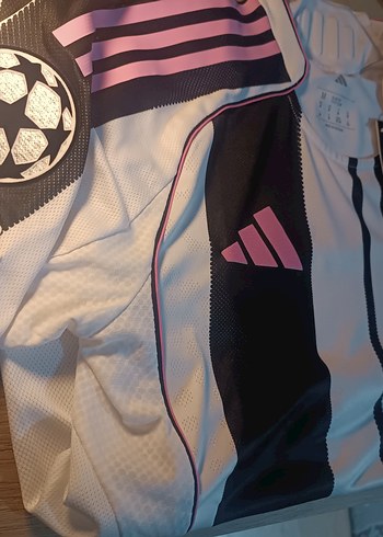 ORİJİNAL JUVENTUS AUTHENTİC MAÇ FORMASI - Görsel 2