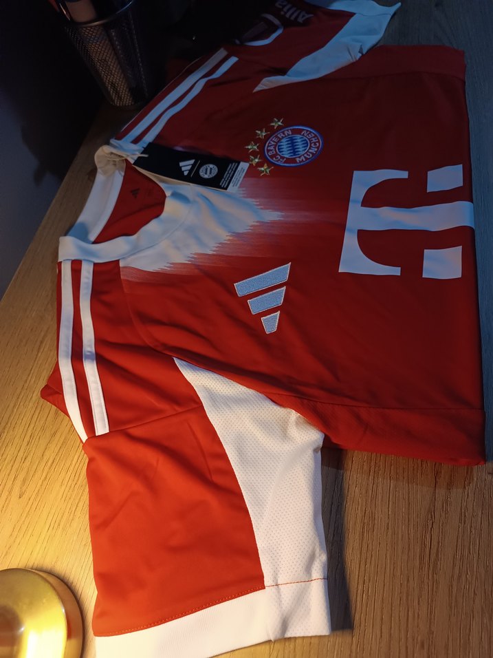 ORİJİNAL BAYERN MÜNİH TARAFTAR FORMASI - Görsel 2