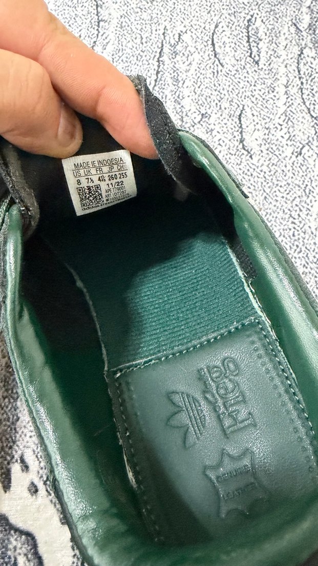 adidas 41.5 numara tertemiz - Görsel 2