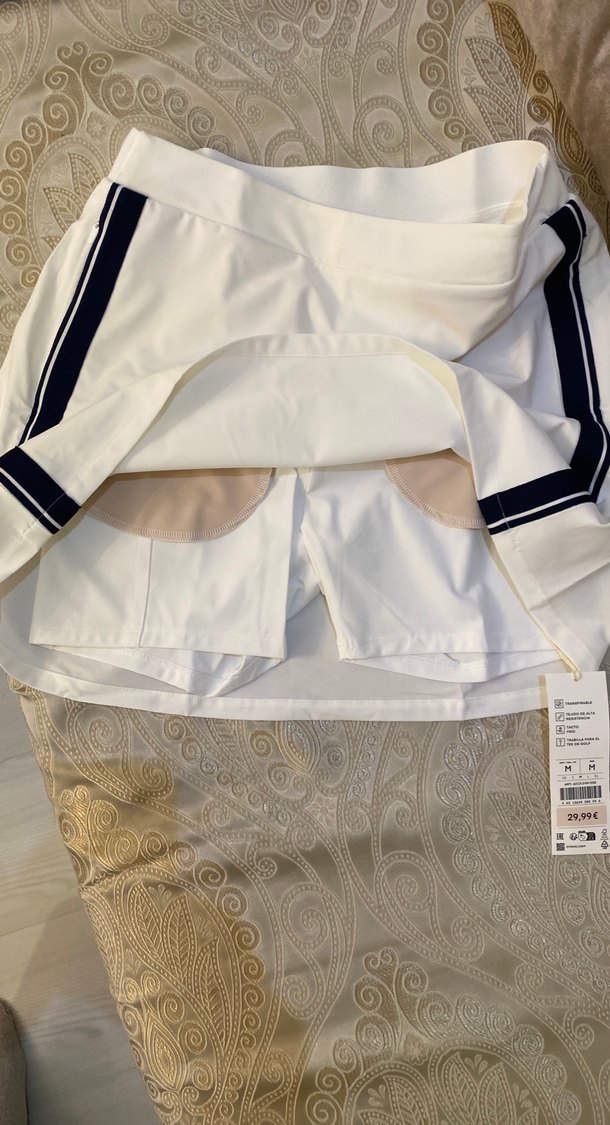 Oysho Beyaz Mini Şort Etek, Yan Şerit Detaylı - Görsel 4