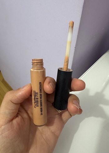 MAC Studio Fix Kapatıcı - Bej - Görsel 3