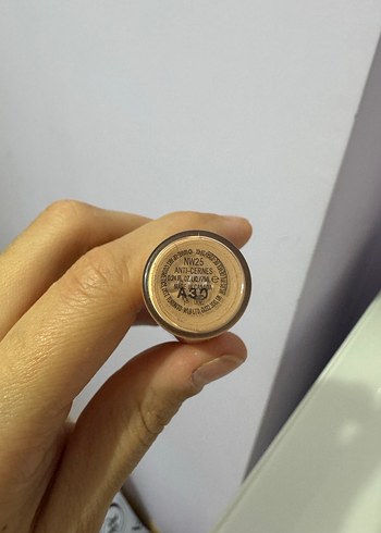 MAC Studio Fix Kapatıcı - Bej - Görsel 2