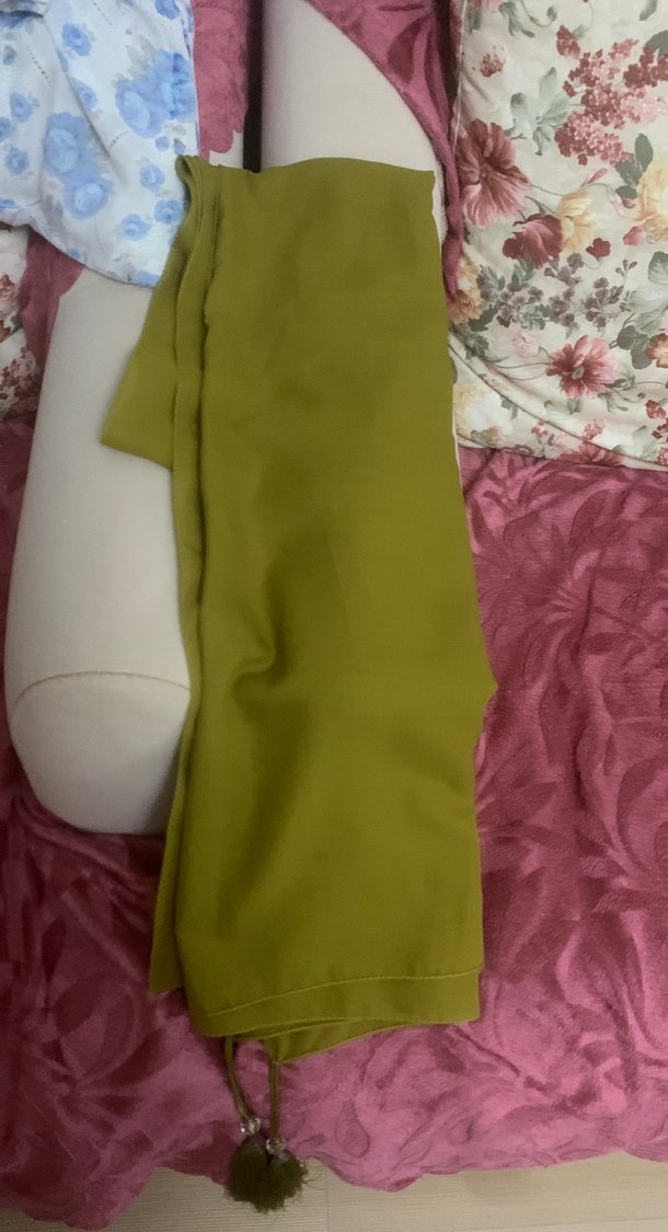 Kadın Parlak Haki Saten Şal Püsküllü - Görsel 2