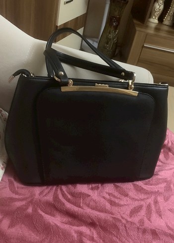 Siyah Deri Tokalı Yılan Desenli Kadın Çanta - Görsel 4