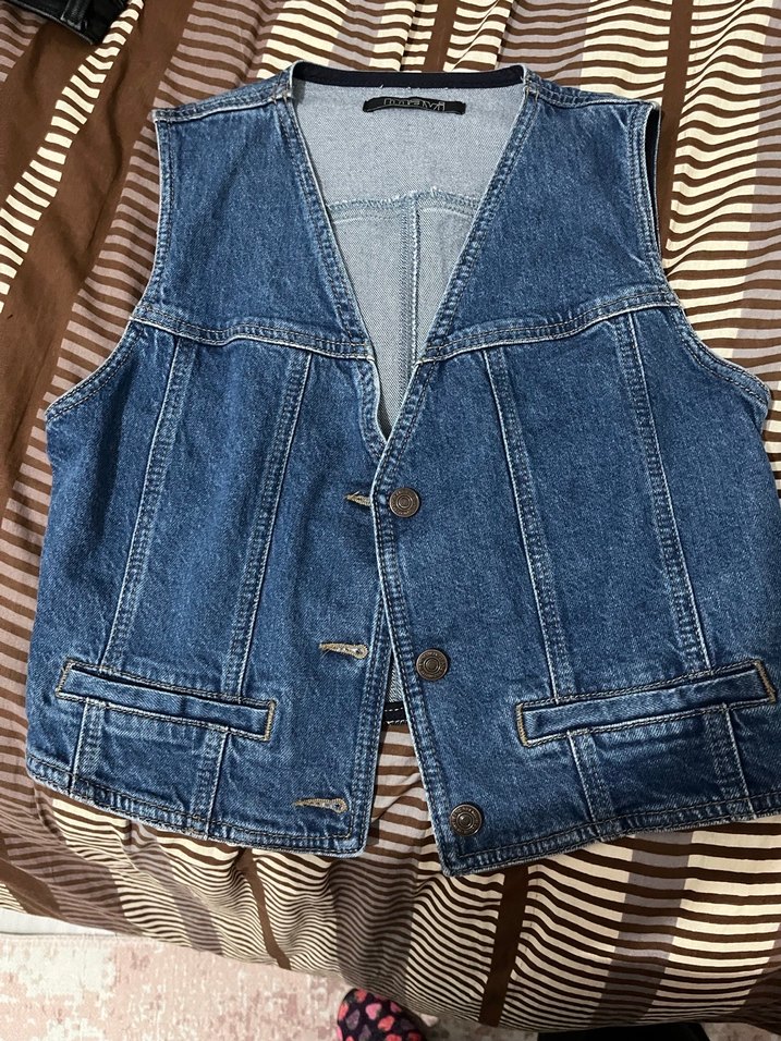 Mavi Düğmeli Kolsuz Kadın Kot Yelek - Görsel 2