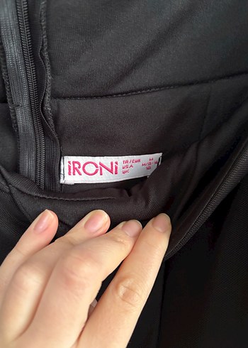 Drapeli Siyah Mini V Yaka Gotik Elbise - Görsel 2