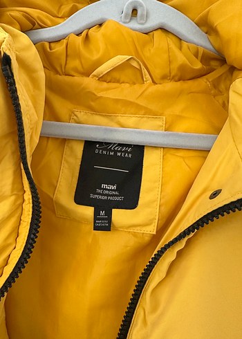 Sarı Kadın Kışlık Mont - Görsel 4