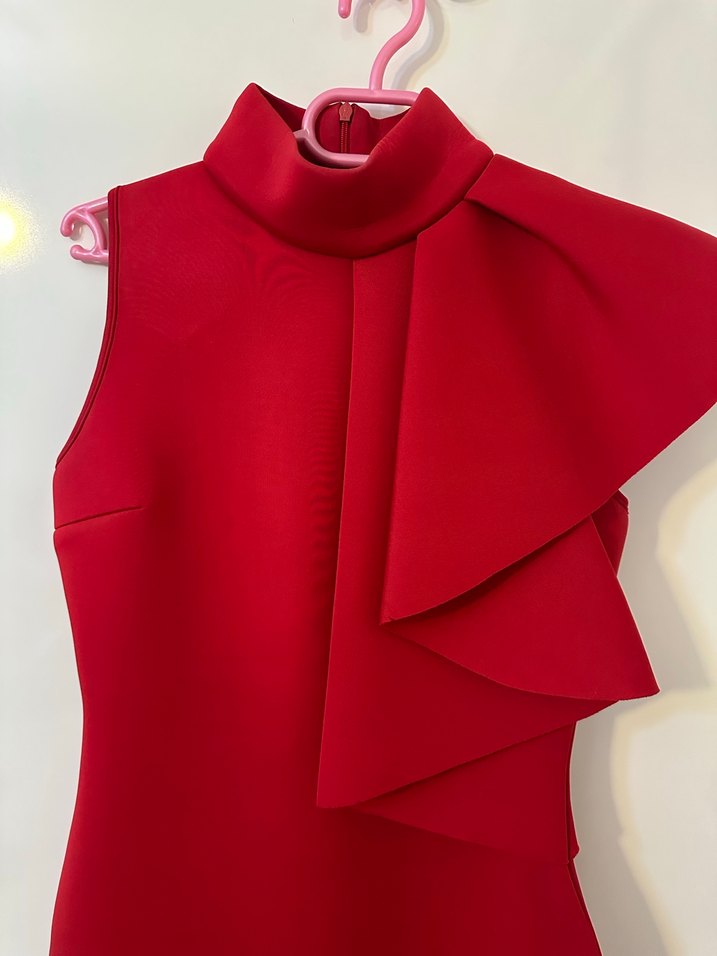 Kırmızı Fırfırlı Yüksek Yakalı Midi Elbise - Görsel 5