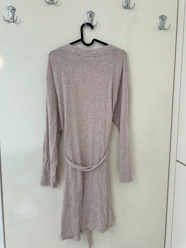 Bej Uzun Örme Kadın Hırka, sabahlık - Görsel 4