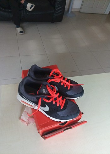 Kırmızı Siyah Spor Ayakkabı Nike - Görsel 8