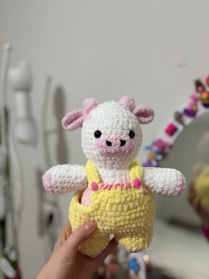 Pastel Sarı Tulumlu Peluş Oyuncak - Görsel 2