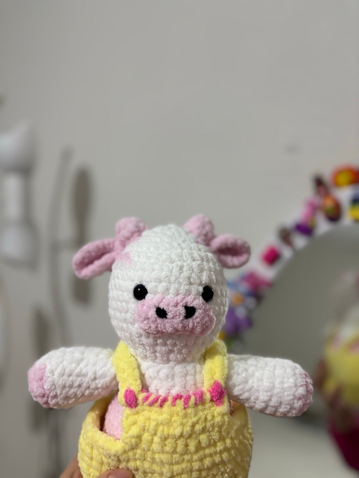 Pastel Sarı Tulumlu Peluş Oyuncak - Görsel 3