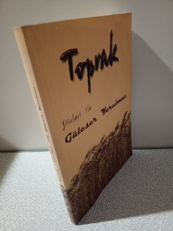 Toprak - Güleser Yorulmaz Şiirleriyle - Görsel 3