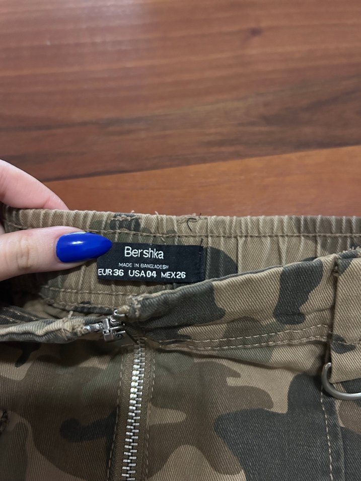 bershka asker yeşili etek - Görsel 2