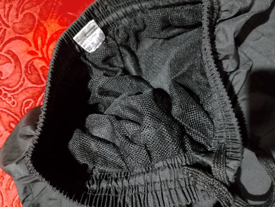 Siyah su geçirmez kumaş esofman alt - Görsel 4