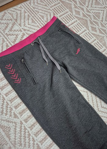 Gri Nakışlı Fermuarlı Kadın Eşofman Altı - Görsel 2