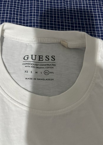 Guess Beyaz Baskılı erkek Tişört - Görsel 2