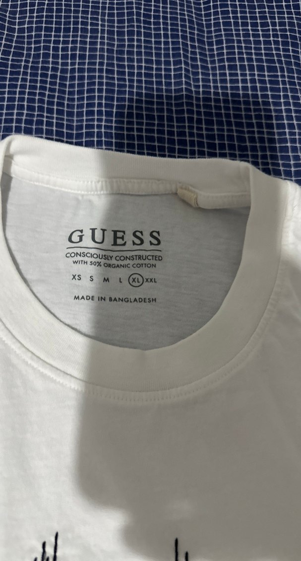 Guess Beyaz Baskılı erkek Tişört - Görsel 2