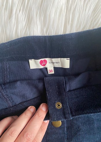 Düğmeli Lacivert Mini Süet Etek - Görsel 2