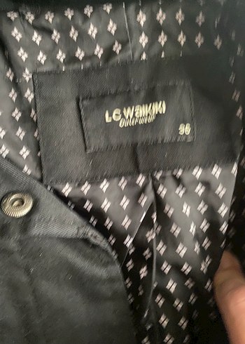 Düğmeli Siyah Midi Trenchcoat - Görsel 2