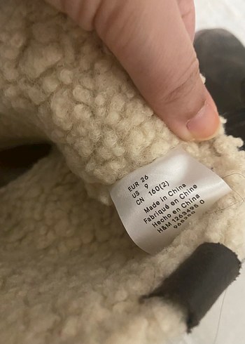 Kız Çocuk Kahverengi Süet Kürklü Bot - Görsel 3