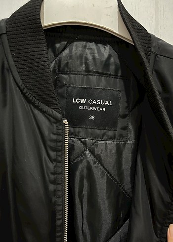 Siyah Fermuarlı Kadın Bomber Ceket - Görsel 4
