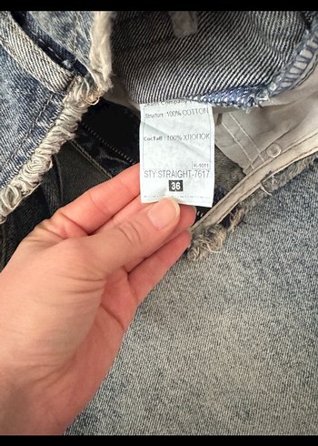 Kadın Mavi Yırtıklı Bol Kesim Pantolon - Görsel 5